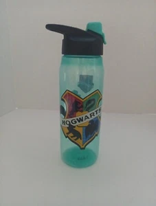 Harry Potter Hogwarts blaues Hauswappen. Zak Trinkflasche Neu 20fl oz - Bild 1 von 6