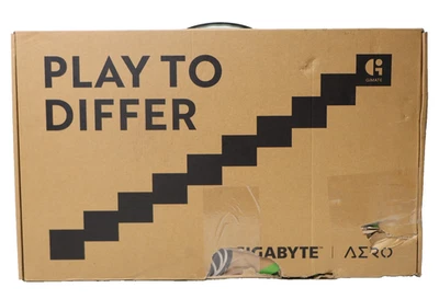 GIGABYTE AERO X16- Copiloto+ PC Ryzen AI 7 350 RTX 5050 16GB DDR5 1TB SSD CAJA DMG Foto 1 de 4