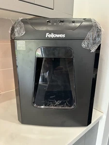 Fellowes Powershred 12C Cross Cut Shredder - Open Box - Free Postage - Picture 1 of 3