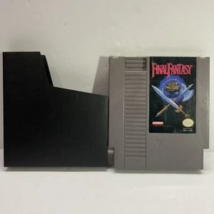 Final Fantasy Nintendo NES Video Game RPG CARTRIDGE ONLY - Tested & Working - Picture 1 of 3