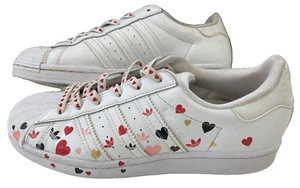 Adidas Superstar Women's White Love Hearts Valentines Flat Trainers UK 6 #FV3289 - Picture 1 of 7