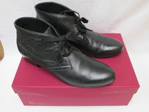 MUNROE SLOANE BLACK KID M601781 WOMENS LEATHER BOOT 12N - Picture 1 of 12