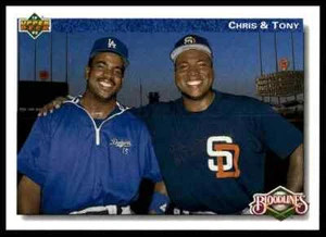 1992 Upper Deck # 83 Chris Gwynn/Tony Gwynn (DODGERS PADRES) - Picture 1 of 1