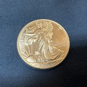 Money Metal Exchange- Walking Liberty Design- 1 Oz 999 Silver Round - Picture 1 of 2
