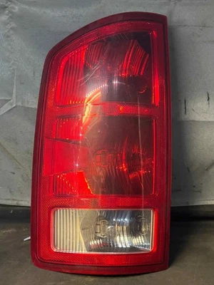 Fits 2002-2006 Dodge Ram Pickup 1500 Left Taillight Assembly OEM:55077347AC Foto 1 de 4