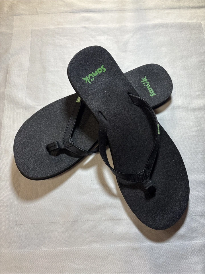 Chanclas Sanuk para mujer negras/plateadas talla 8 sandalias planas informales playa Foto 1 de 4