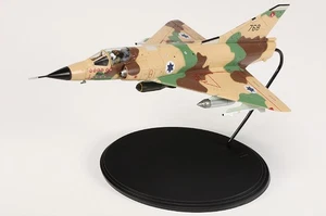 Hobby Master 1/72 Mirage IIICJ Shahak Airplane #768 IDF/AF 117th (First Jet) - Picture 1 of 2