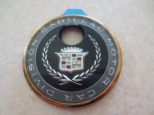 Original 1990s Cadillac automobile trunk keyhole badge - Picture 1 of 1