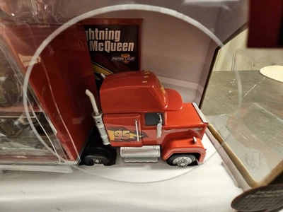 Cars Mack Die Cast Carrier – Disney Store – Ultimate Gift Set – NEU – RAR - Bild 1 von 4