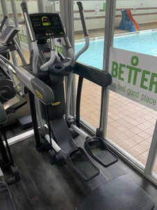 Technogym Excite (DEF84L) VARIO EXCITE 1000 SP LED Class - Bild 1 von 3