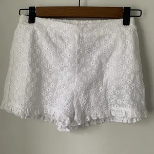 Design History Eyelit Cotton White Shorts Girls Size Large - Picture 1 of 6