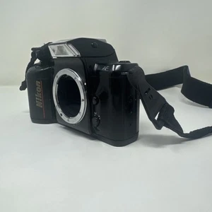 Nikon N4004S 35mm AF SLR Camera Body Only Fast Free Shipping - Picture 1 of 6