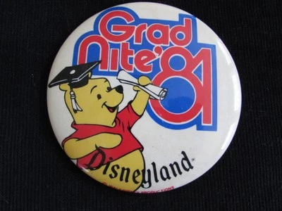 De colección Disneyland Grado Noche 81 Pin-Back Botón Walt Disney Producción 3-1/2" Foto 1 de 4