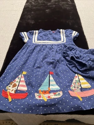 Bebé Mini Boden Niñas 9-12 Meses Marinero Vestido Perro Conejito Florers Punto Azul Foto 1 de 4