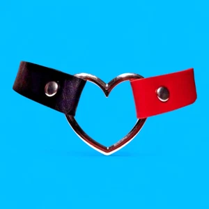 COLLAR ANILLO CORAZÓN ROJO Y NEGRO Harley Quinn Gargantilla Punk Collar Vinilo Vegegie L4 - Imagen 1 de 3