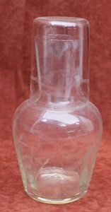 Alte, geschliffene Wasserkaraffe mit Glas für den Nachttisch - Antik - Bild 1 von 10