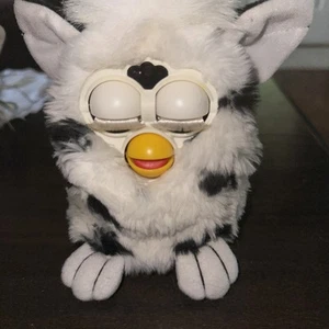Furby Buddies "Hungry Please" 1999 Original Vintage Black&White Spot getestet - Bild 1 von 5