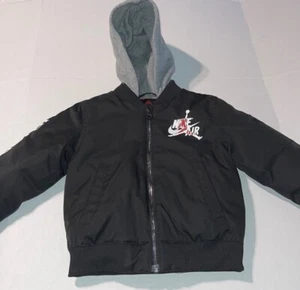 Nike Air Jordan Puffer Jacket Kids M 5-6 yrs - Picture 1 of 3
