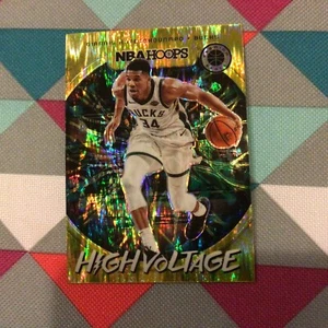 Giannis Antetokounmpo High Voltage Prizm Hybrid 2019/20 NBA Hoops Premium Stock - Picture 1 of 2