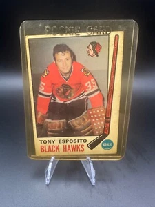 1969-1970 Tony Esposito Black Hawks Rookie Card O-Pee-Chee Card B  (no tag) - Picture 1 of 2