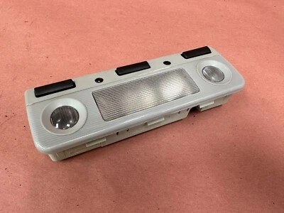 Luz domo interior delantera OEM BMW E38 740IL E39 M5 155 k millas Foto 1 de 4