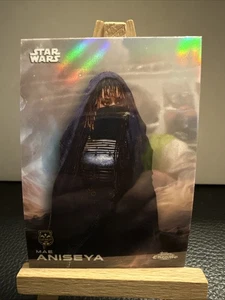 2025 Topps Chrome Star Wars #86 Mae Aniseya refractor debut paralelo novato - Imagen 1 de 2
