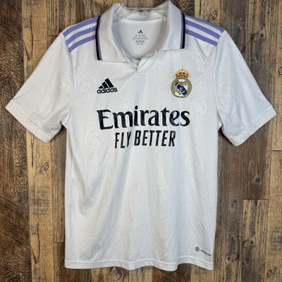 Camiseta de fútbol local Real Madrid 2022-23 Adidas HA2654 juvenil niño L (13-14 años) Foto 1 de 4
