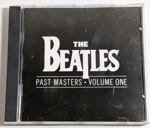 The Beatles Past Masters Vol. 1 CD "Love Me Do" "She Loves You" "Sie Liebt Dich" - Picture 1 of 8