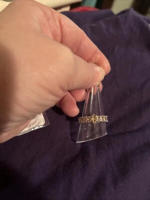 Topacio ámbar creado en laboratorio Foto 1 de 3