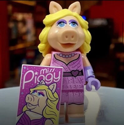 Lego Minifigures The Muppets Miss Piggy Sealed Ships In Box - Image 1 of 4