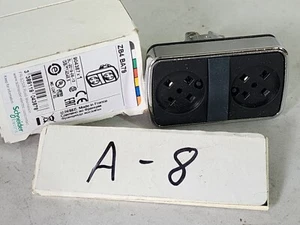 Pulsador de doble cabezal Schneider Electric ZB4-BA79 - Imagen 1 de 2