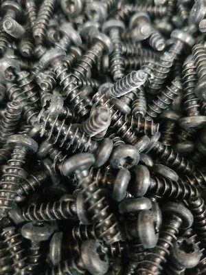 WURTH ADAMS M4x16 Thermoplastic Torx Pan Head Metal Screws for Plastics T20 (bag of 2000pcs)