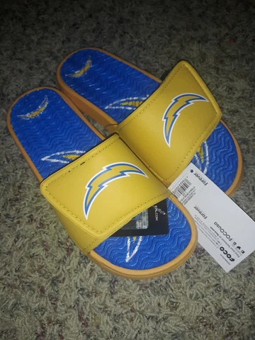 Kids Los Angeles Chargers - Flip Flops Forever Collectibles Size  2/3 Cover