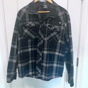 DC men’s black and grey collared button down plaid flannel, size L - Picture 1 of 8