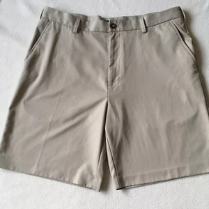 IZOD Golf Shorts Mens Tan Lightweight Casual Size 40 Polyester Vintage 1983 - Picture 1 of 8