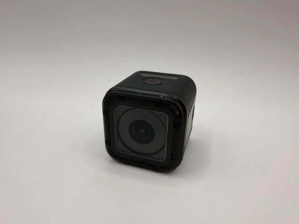 GoPro Hero Session High-Resolution Camera - Tested Working With 32GB Card - Image 1 of 4