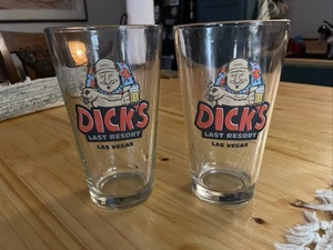 Vintage Dick's Last Resort Las Vegas Glasses Pair Of 2 -Excellent Condition - Picture 1 of 5