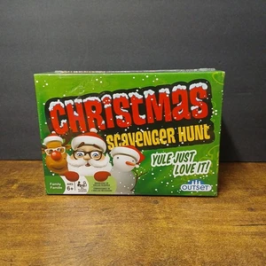 Christmas Scavenger Hunt Family Game 220 Cards Age 6+ Brand New & Factory Sealed - Picture 1 of 4