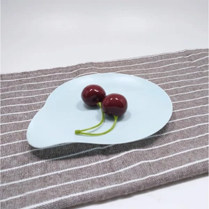 4" Sky Blue Tear Drop Plastic Small Dessert Serving Party Plates for Weddings - Picture 1 of 4