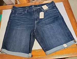 Pantalones Cortos de Jean BERMUDA de Denim Azul para Mujer St. Johns Bay - Talla 18 - Puños NUEVO - Imagen 1 de 2
