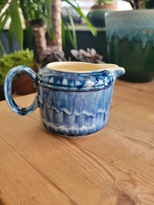 Small blue Pottery milk jug creamer from Portmadoc in Wales 6cm x 6cm 213g - Image 1 of 4