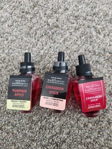 NEW & SEALED Bath & Body Works Wallflowers Bulb Refills Lot Of 3 Fragrance - Picture 1 of 3