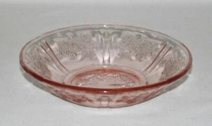 Federal Glass SHARON "Cabbage Rose" Pink Small Berry Bowl - Picture 1 of 1
