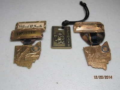 IOOOF ODD FELLOWS METALES Foto 1 de 2