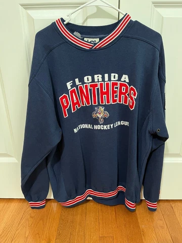 VTG Lee Sport Men's embroidered NHL Florida Panthers Pullover Sweatshirt Large Cover