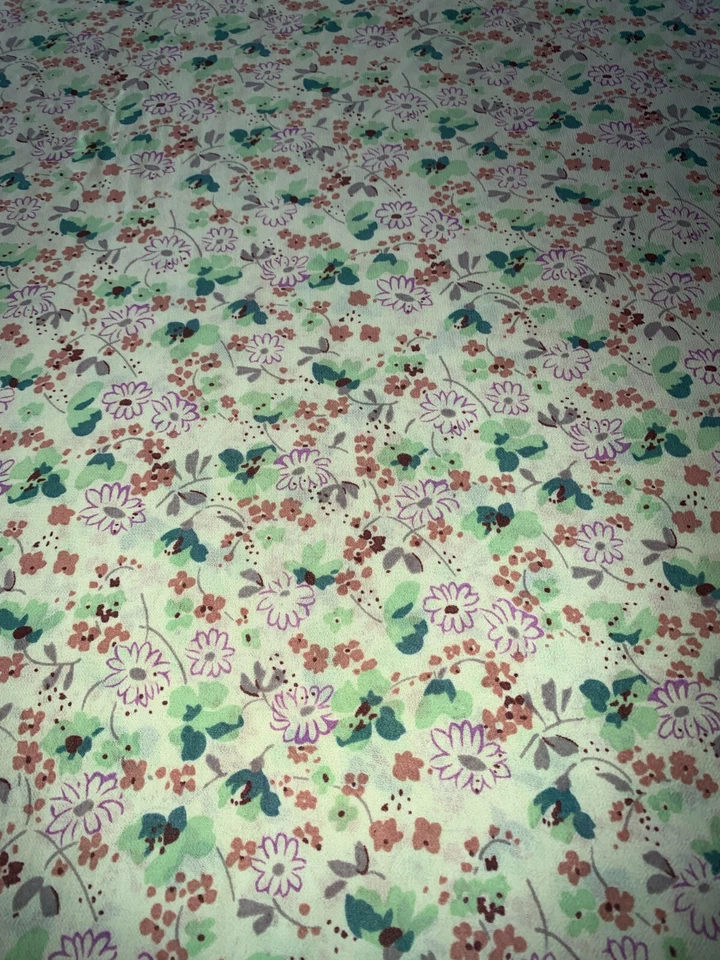 Tissu vintage rétro crèpe mousseline  fleurie larg 130 cm x H 240 cm réf B26 - Photo 1/4
