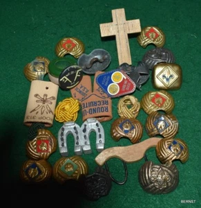 BOY SCOUT NECKERCHIEF SLIDE LOT - Picture 1 of 4