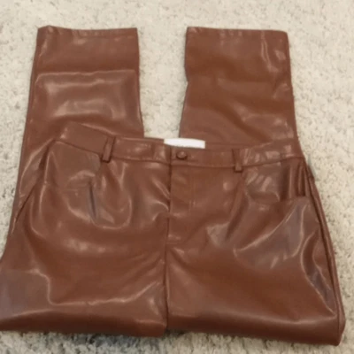 Alexia Admor P158 camel brown faux leather 4 pocket straight pants  size 8 NWT - Image 1 of 2