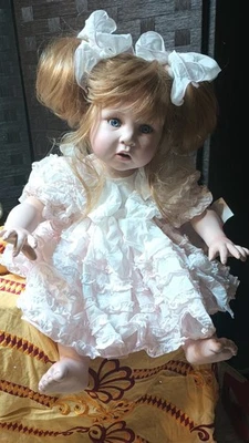 Ashley Belle Collection Genuine Porcelain Collector Doll #1300/5500 - Image 1 of 4