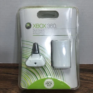 SEALED PACKAGE Genuine XBOX 360 Play And Charge Kit OEM White Original NOS 2005 - Picture 1 of 8